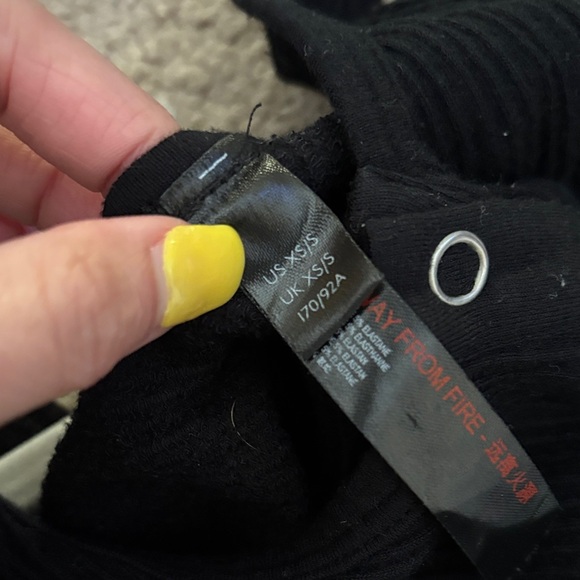 Out from Under Black Sleeveless Buttoned Women's Top size XS/S - Picture 7 of 8